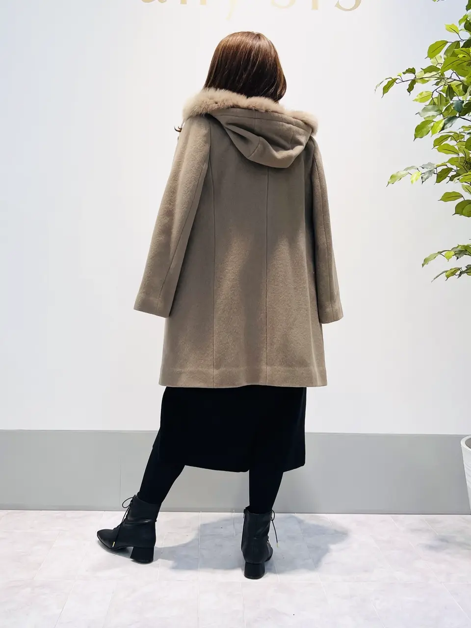 ANY SIS 岡本 コーディネート画像