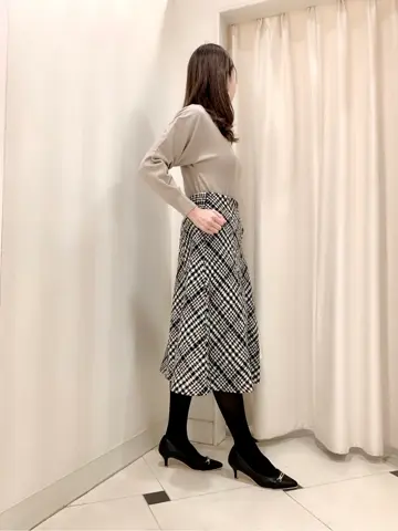 ANY SIS 金井 コーディネート画像