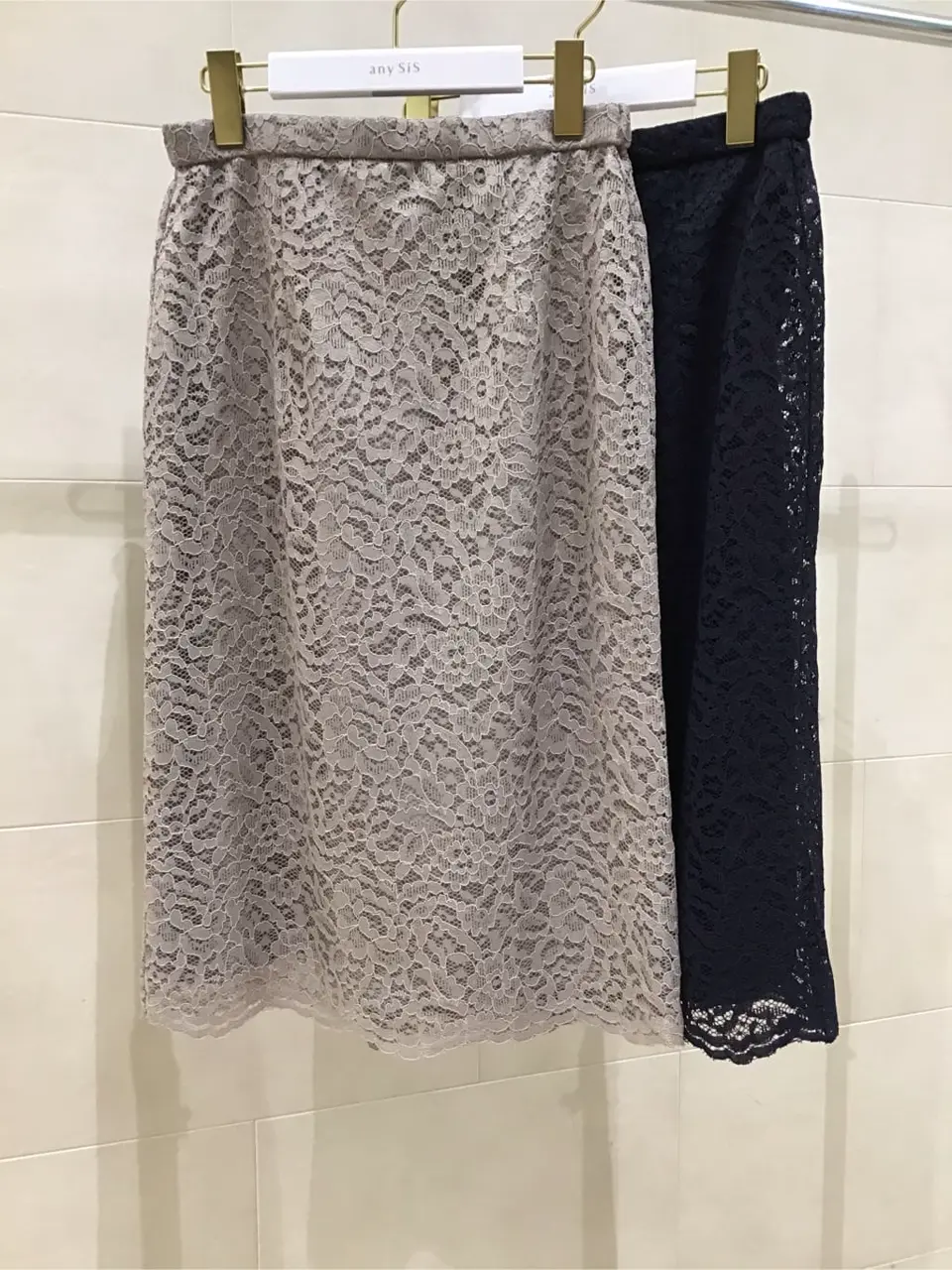 ANY SIS 髙橋 コーディネート画像