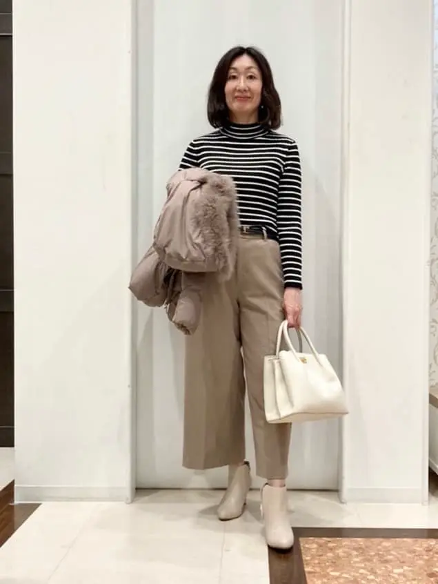 ANY SIS スタッフ コーディネート画像