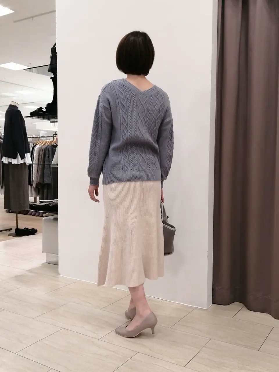 ANY SIS N コーディネート画像