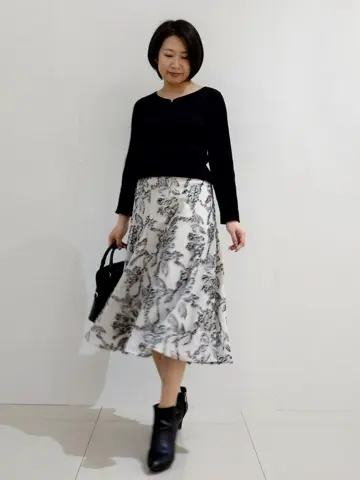 ANY SIS スタッフ コーディネート画像