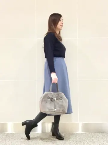 ANY SIS スタッフ コーディネート画像