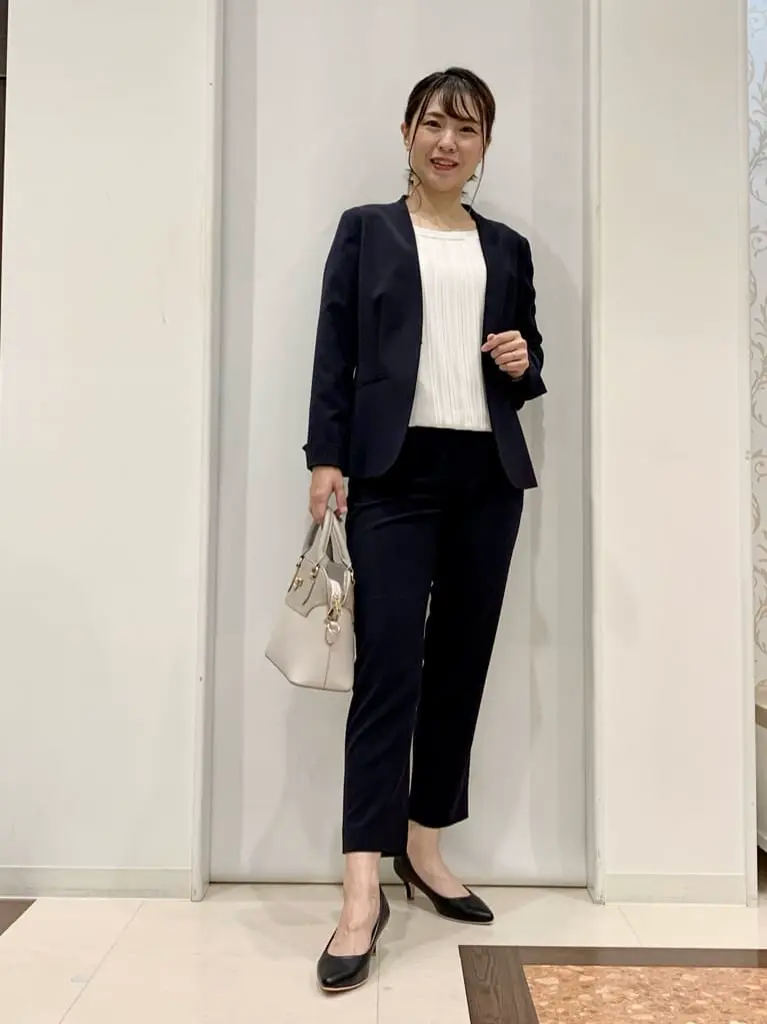 ANY SIS 横田 コーディネート画像