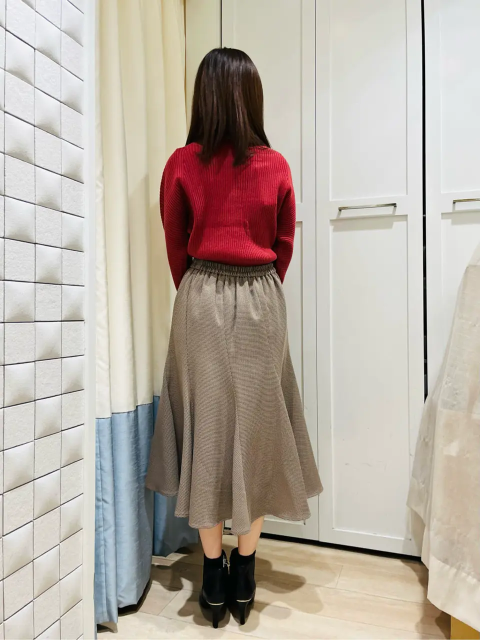 ANY SIS スタッフ コーディネート画像