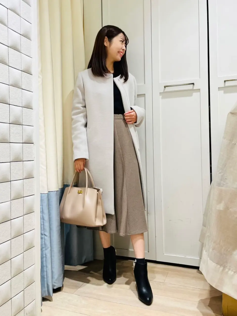 ANY SIS スタッフ コーディネート画像