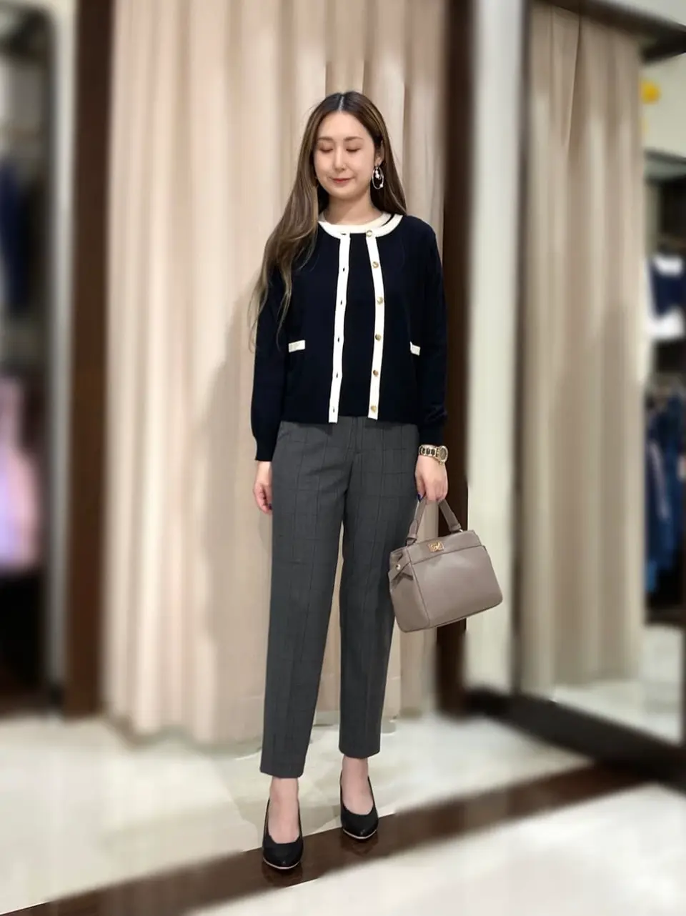 ANY SIS STAFF コーディネート画像