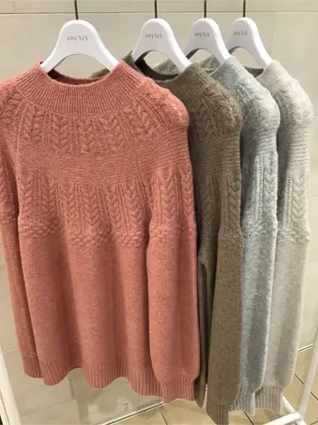 ANY SIS 髙橋 コーディネート画像