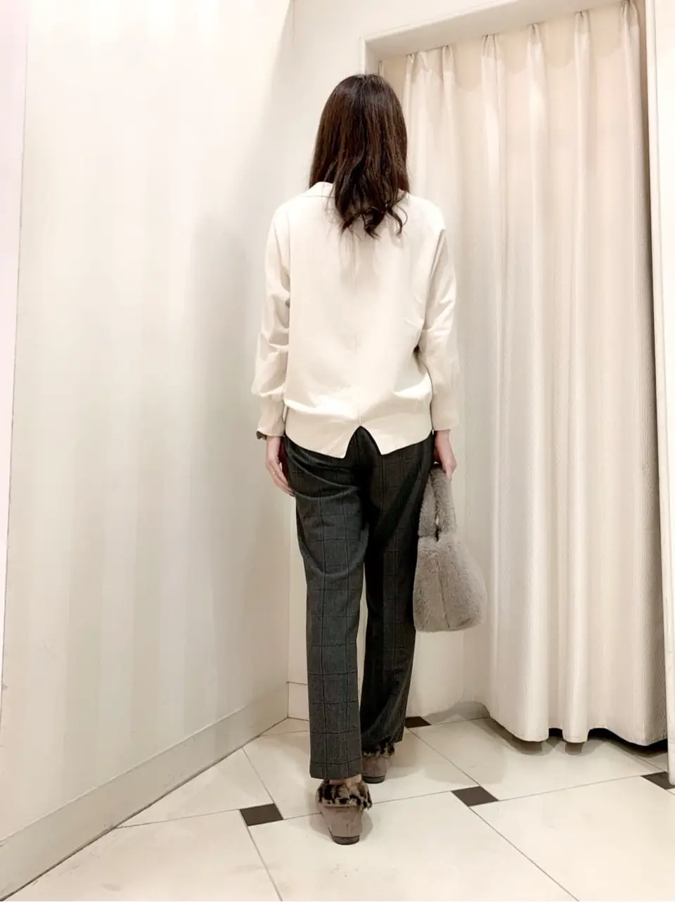 ANY SIS 金井 コーディネート画像