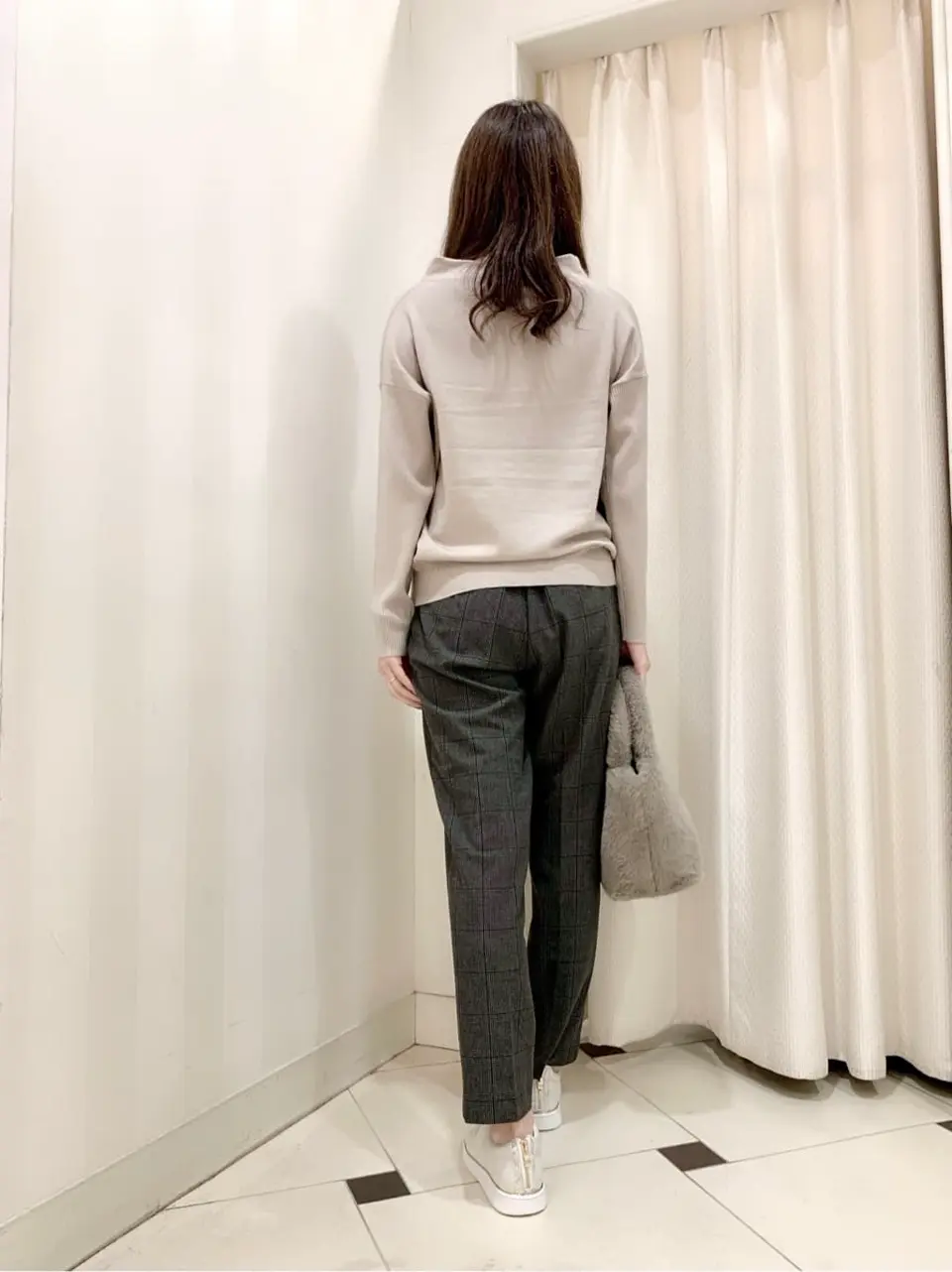 ANY SIS 金井 コーディネート画像