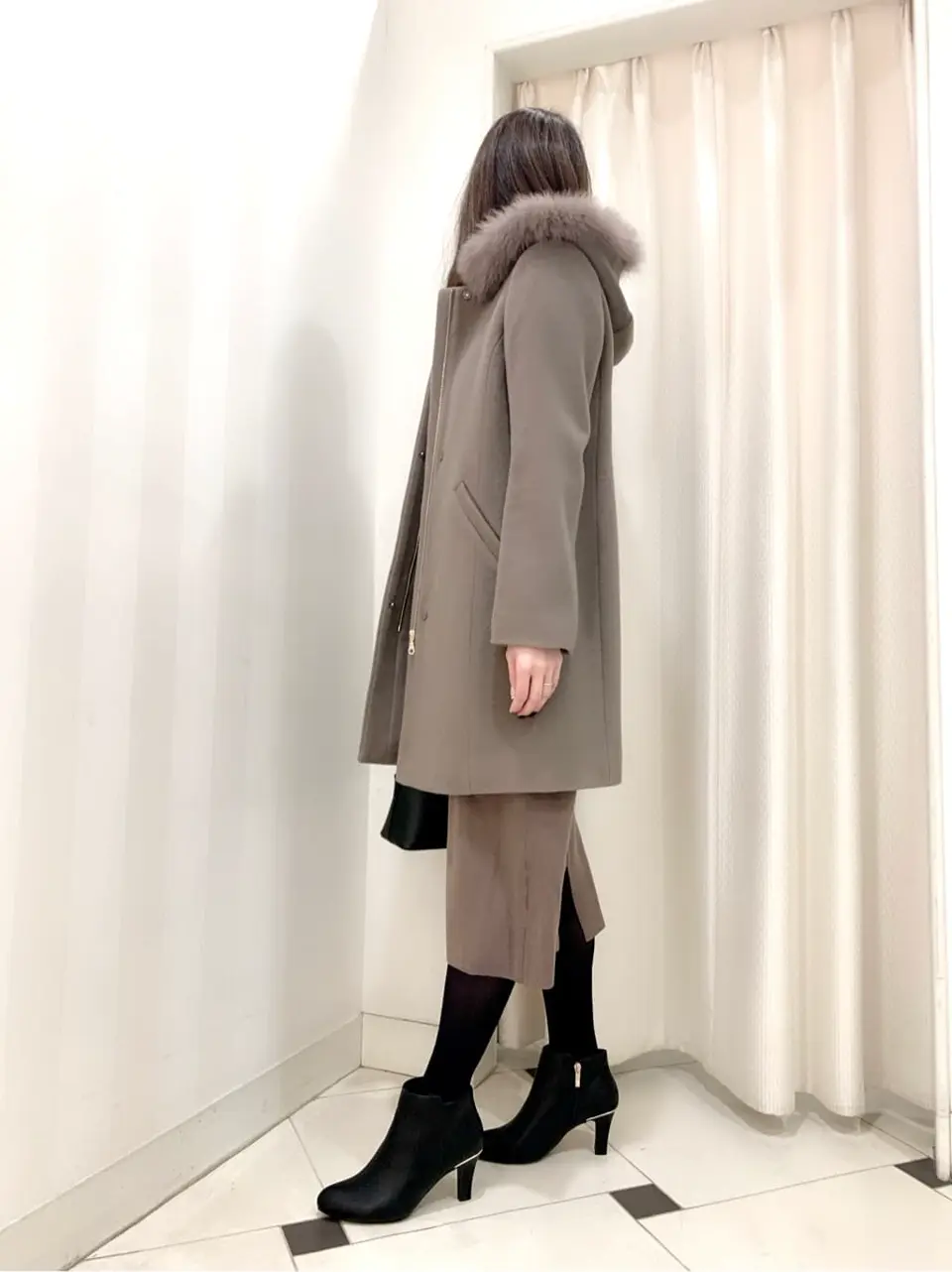 ANY SIS 金井 コーディネート画像