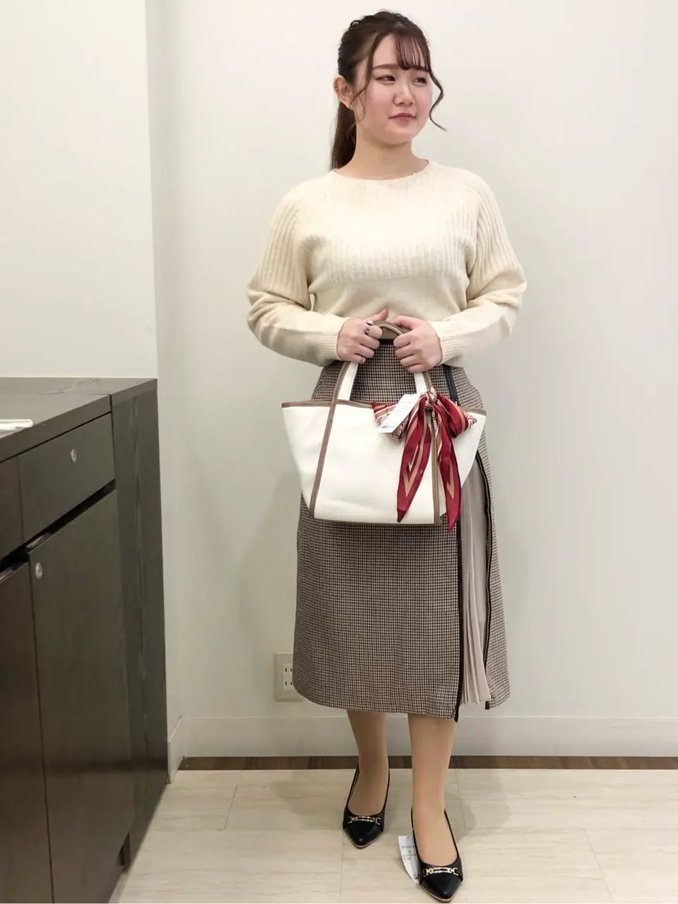 ANY SIS スタッフ コーディネート画像