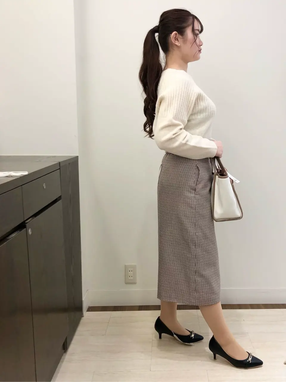 ANY SIS スタッフ コーディネート画像