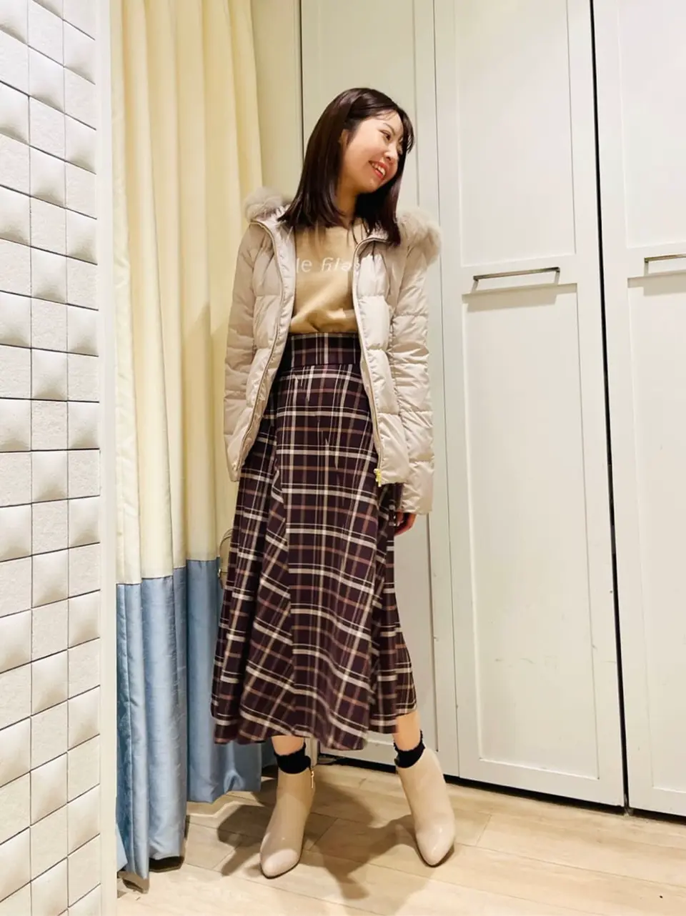 ANY SIS スタッフ コーディネート画像