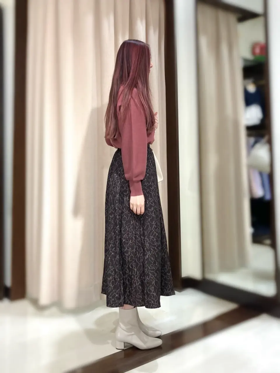 ANY SIS STAFF コーディネート画像