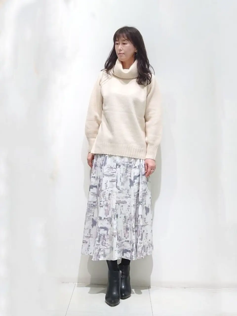 ANY SIS スタッフ コーディネート画像