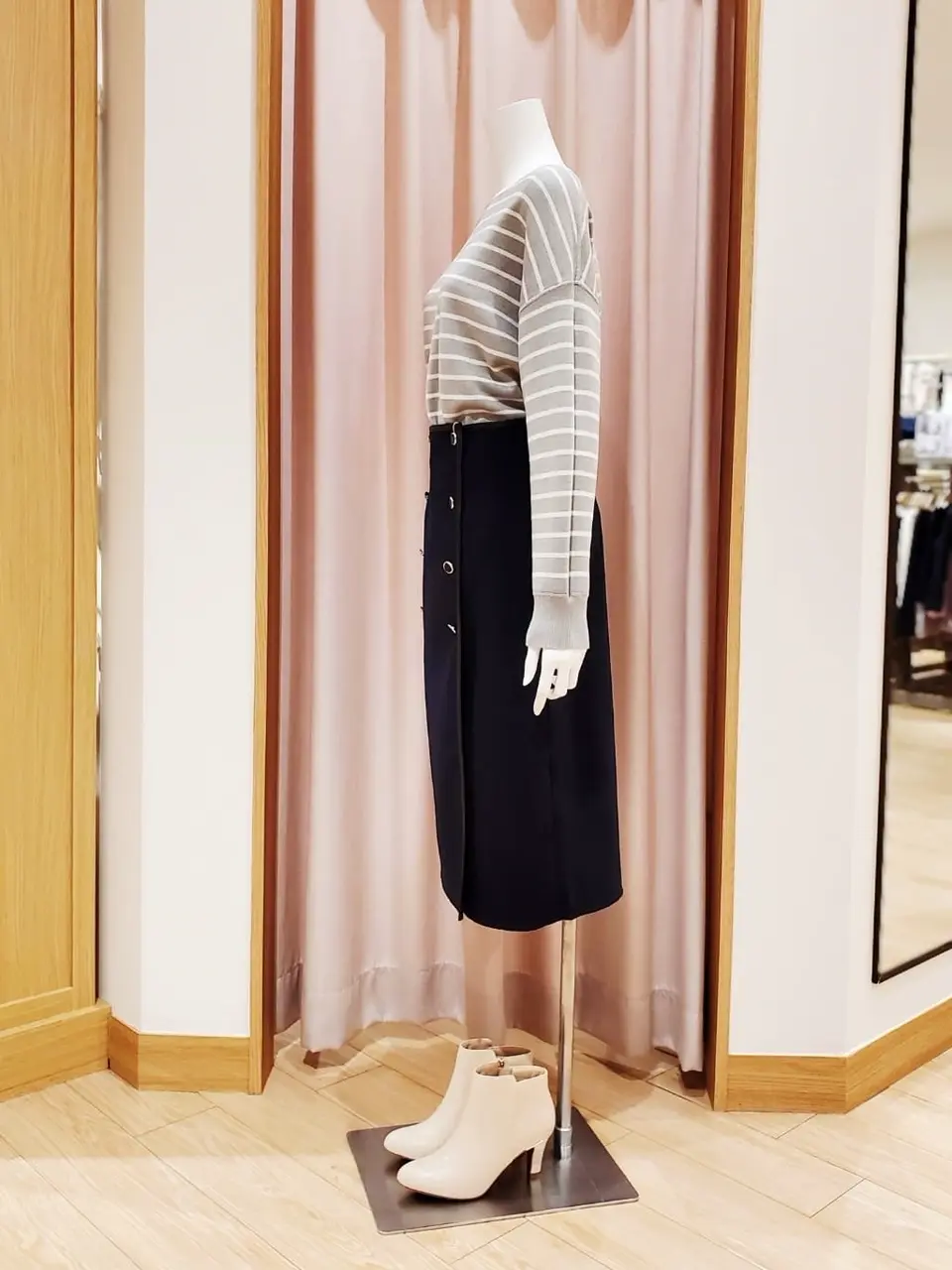 ANY SIS 岩田 コーディネート画像