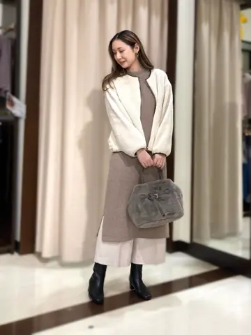 ANY SIS STAFF コーディネート画像