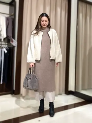 ANY SIS STAFF コーディネート画像