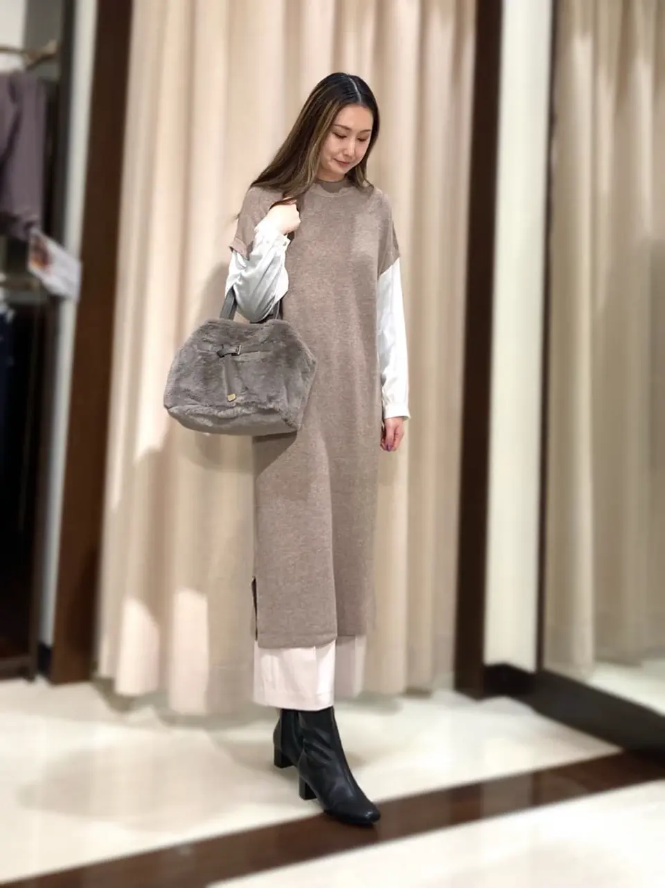 ANY SIS STAFF コーディネート画像