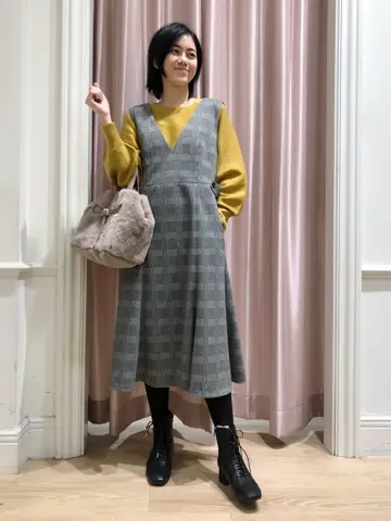 ANY SIS スタッフ コーディネート画像