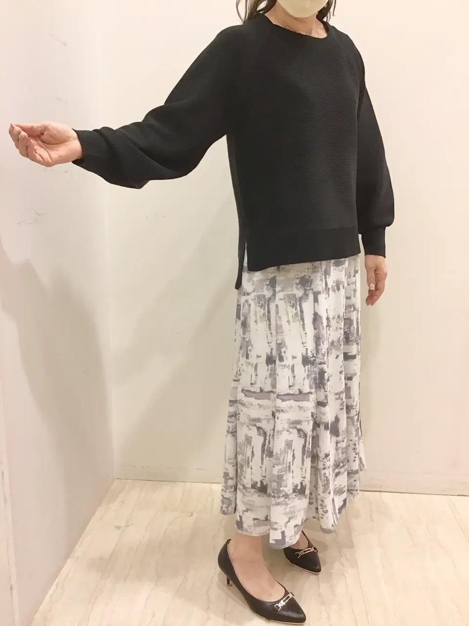 ANY SIS スタッフ コーディネート画像