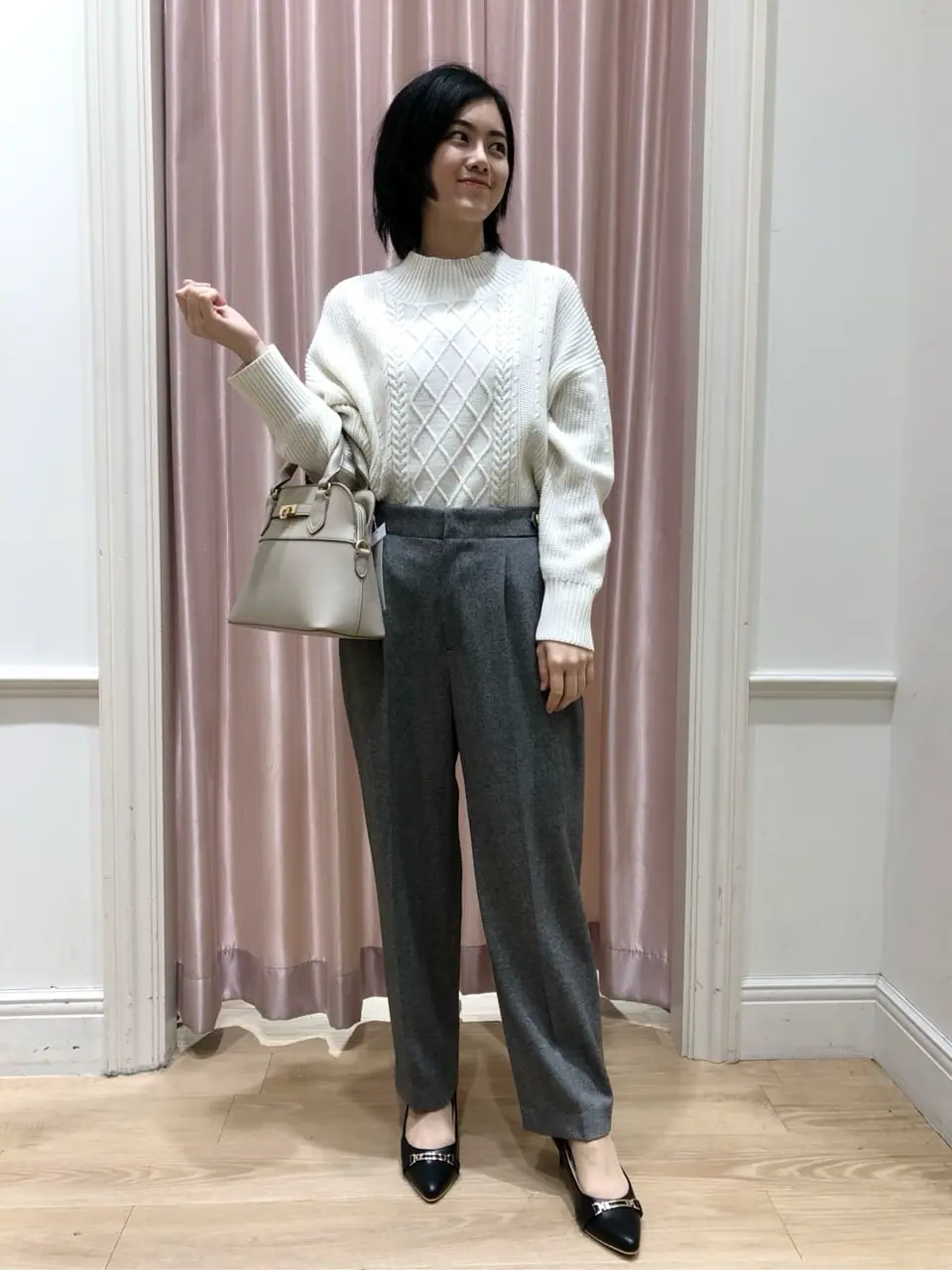 ANY SIS スタッフ コーディネート画像