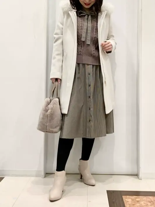 ANY SIS 横田 コーディネート画像