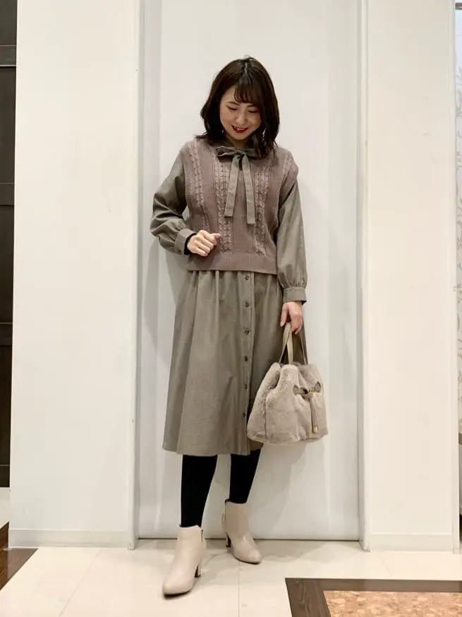 ANY SIS 横田 コーディネート画像