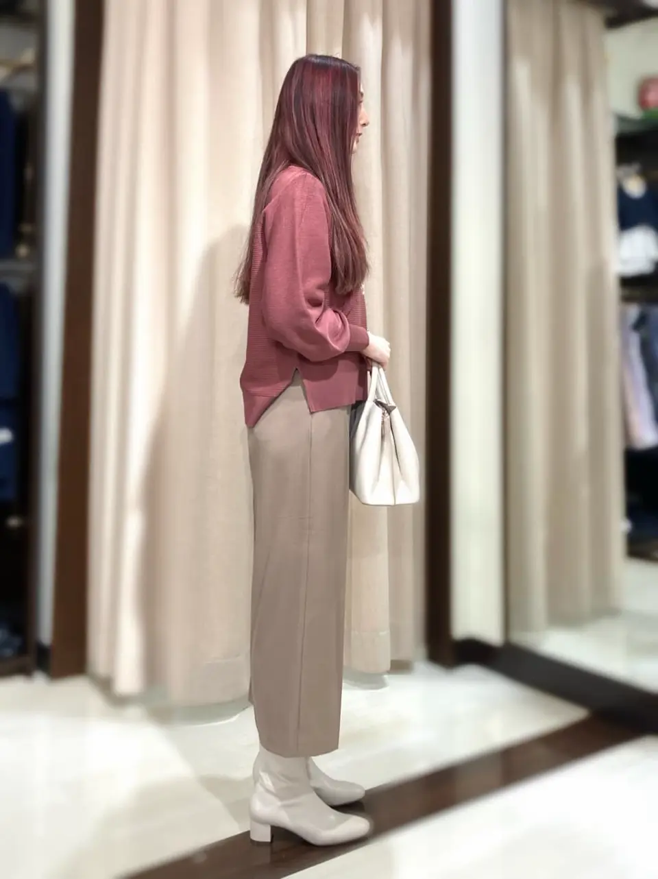 ANY SIS STAFF コーディネート画像