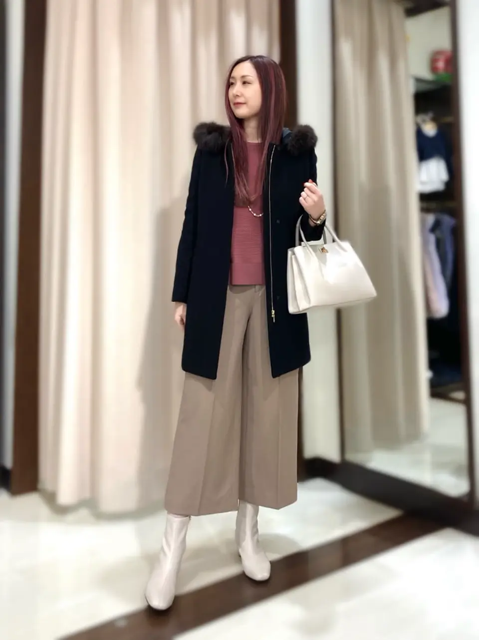 ANY SIS STAFF コーディネート画像