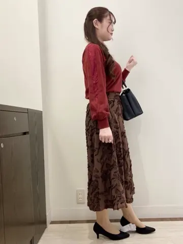 ANY SIS スタッフ コーディネート画像