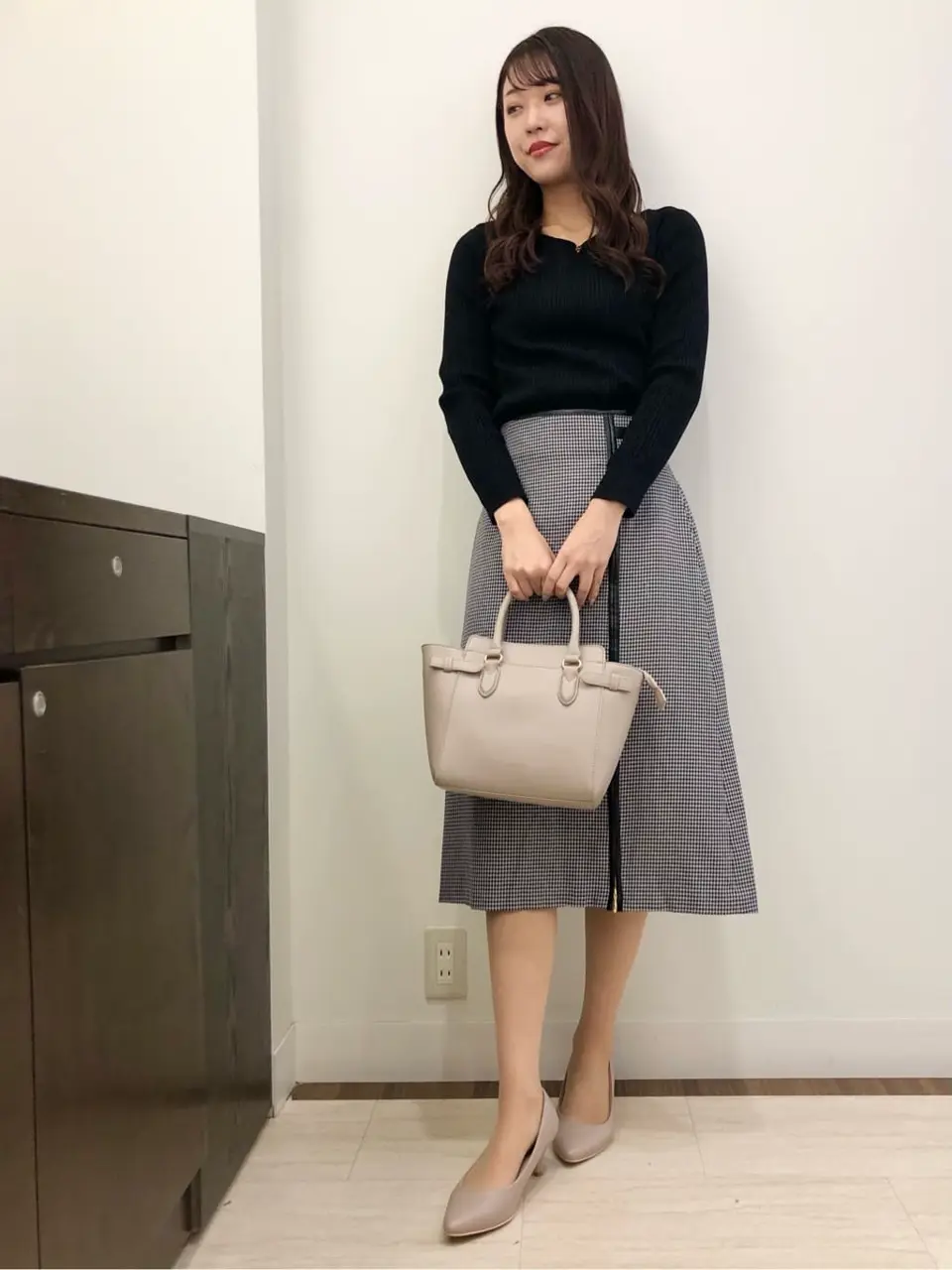 ANY SIS スタッフ コーディネート画像