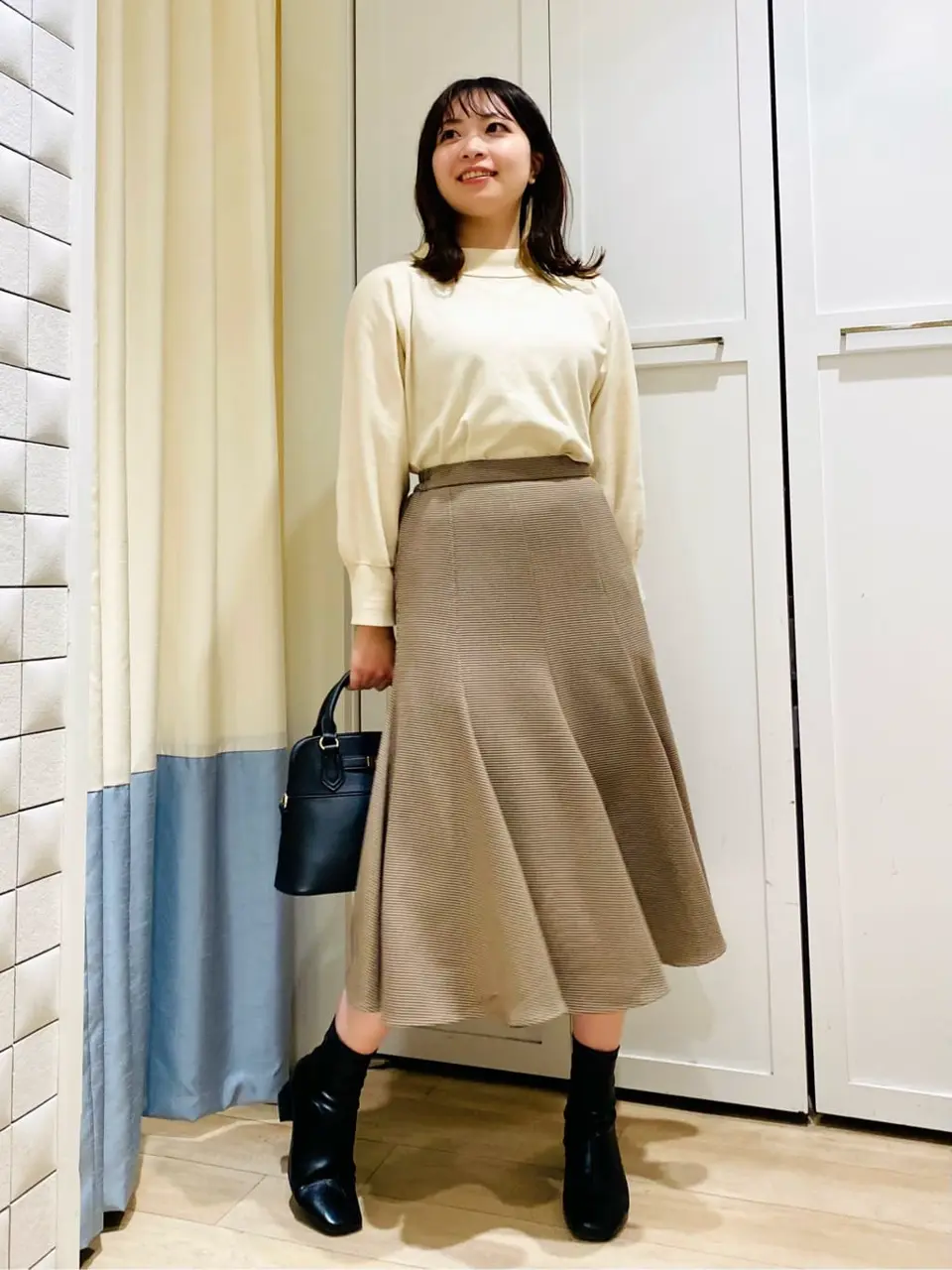 ANY SIS 藤田 コーディネート画像