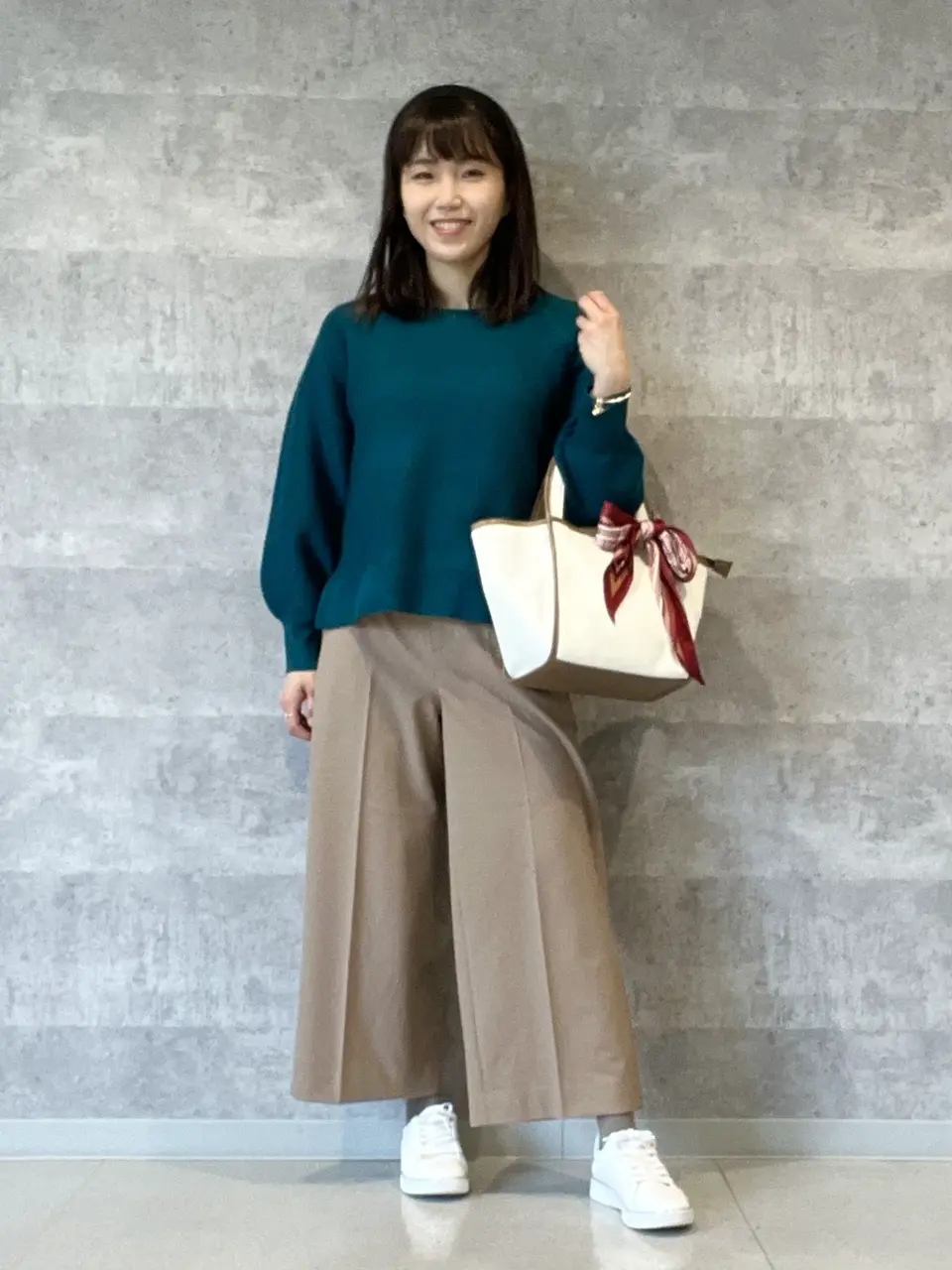  スタッフ コーディネート画像