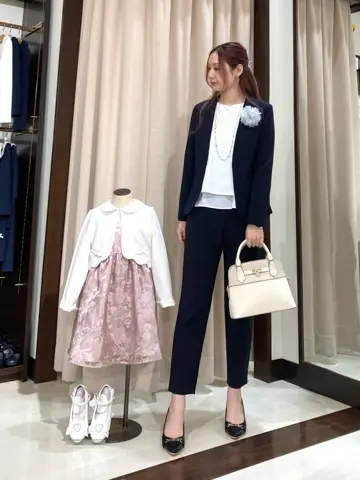 ANY SIS STAFF コーディネート画像