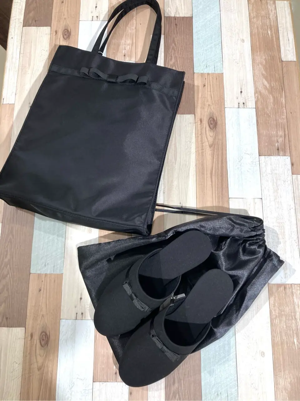 ANY SIS STAFF コーディネート画像