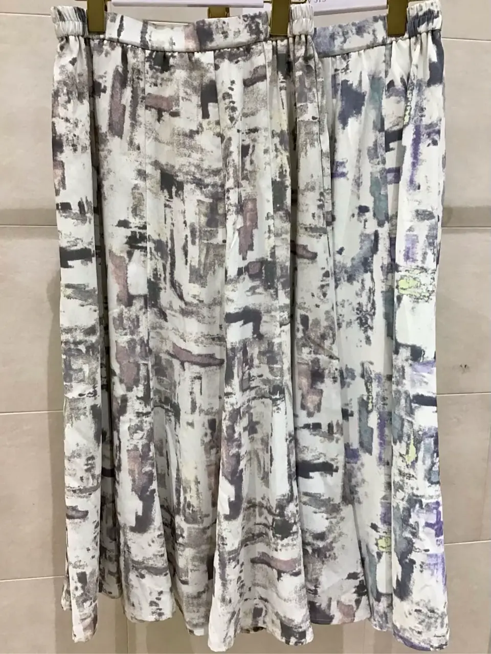 ANY SIS 道田 コーディネート画像