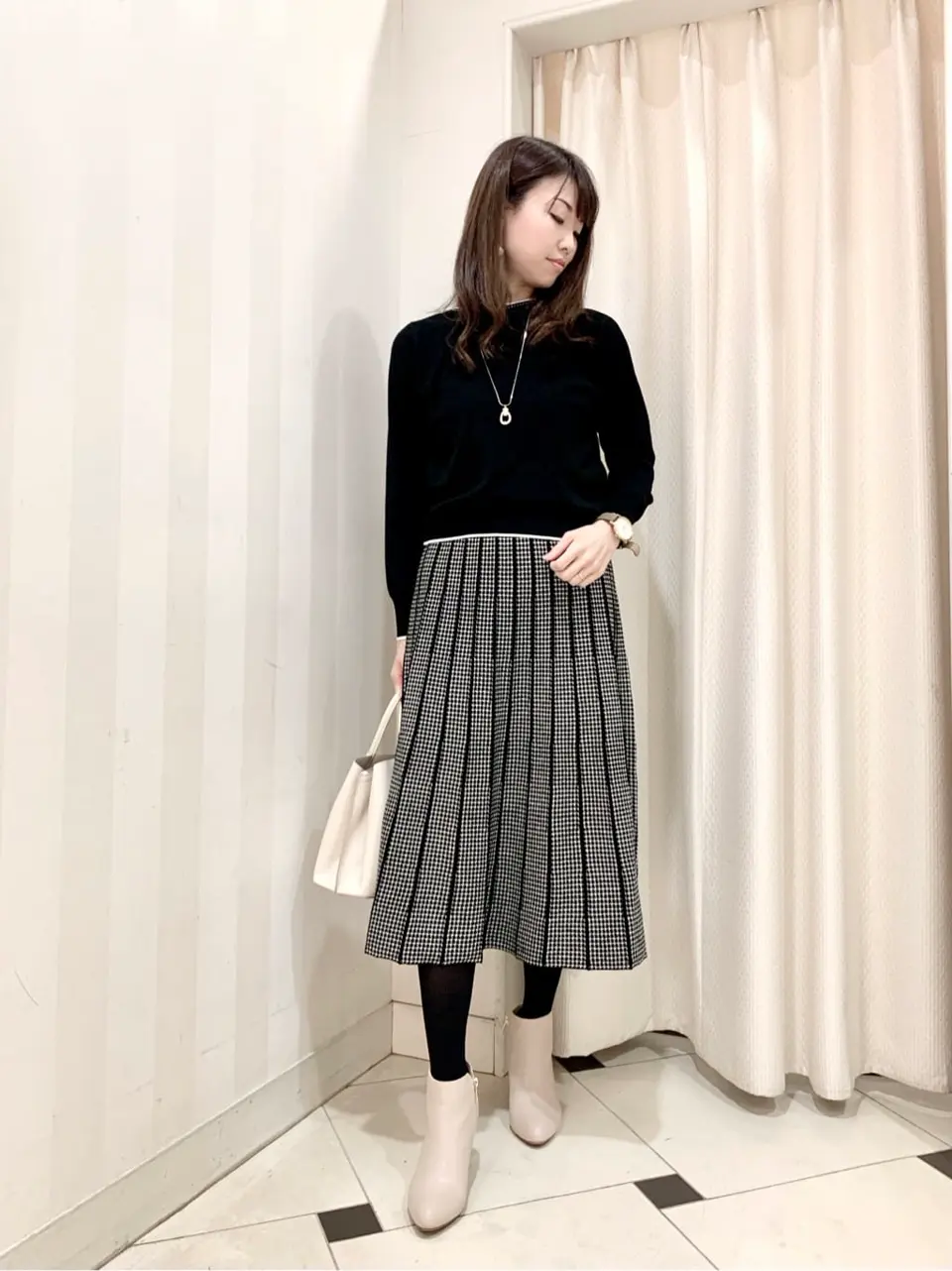 ANY SIS 金井 コーディネート画像