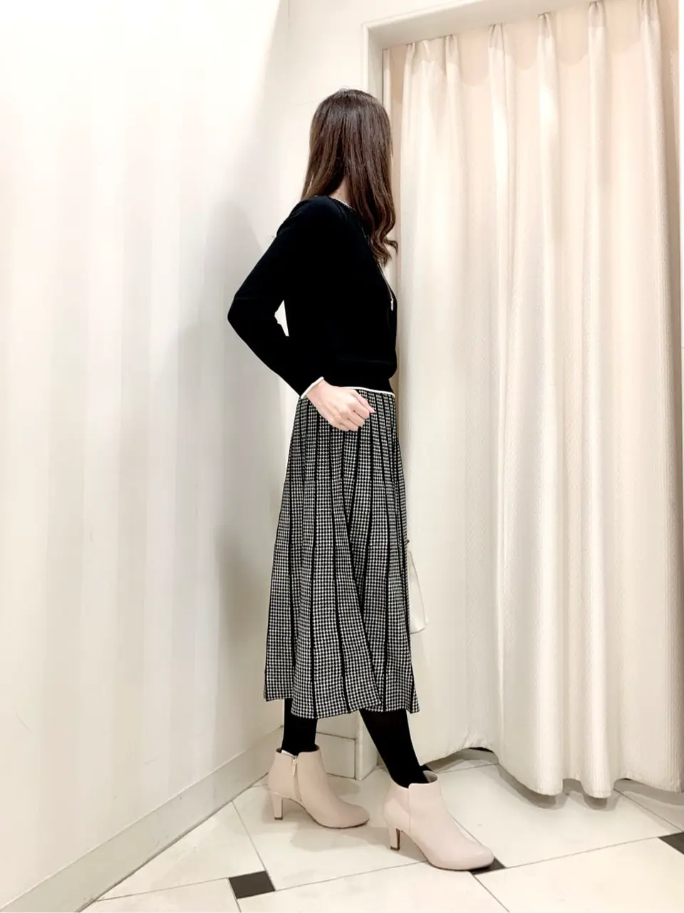 ANY SIS 金井 コーディネート画像