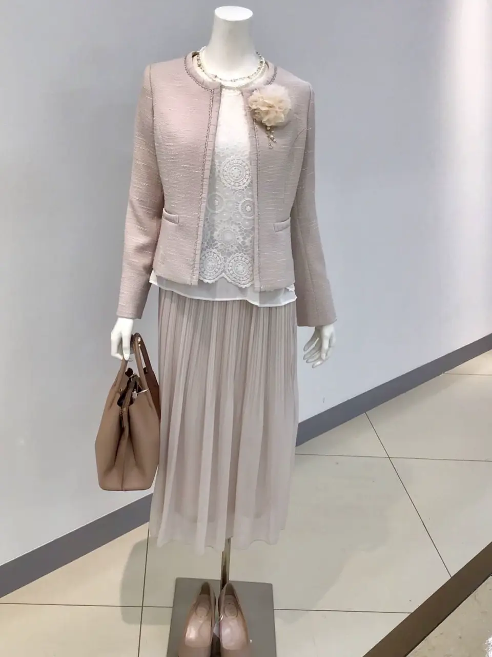 ANY SIS 本田 コーディネート画像