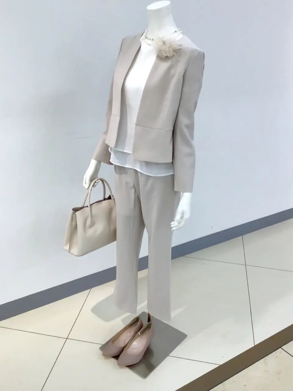 ANY SIS 本田 コーディネート画像