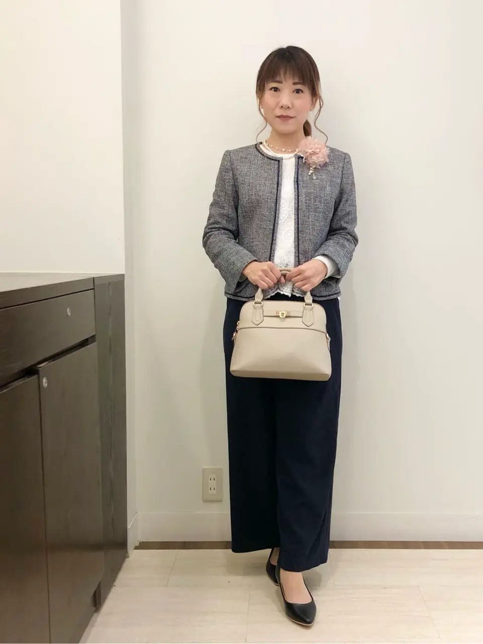 ANY SIS スタッフ コーディネート画像