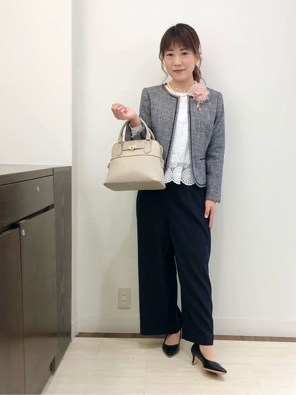 ANY SIS スタッフ コーディネート画像