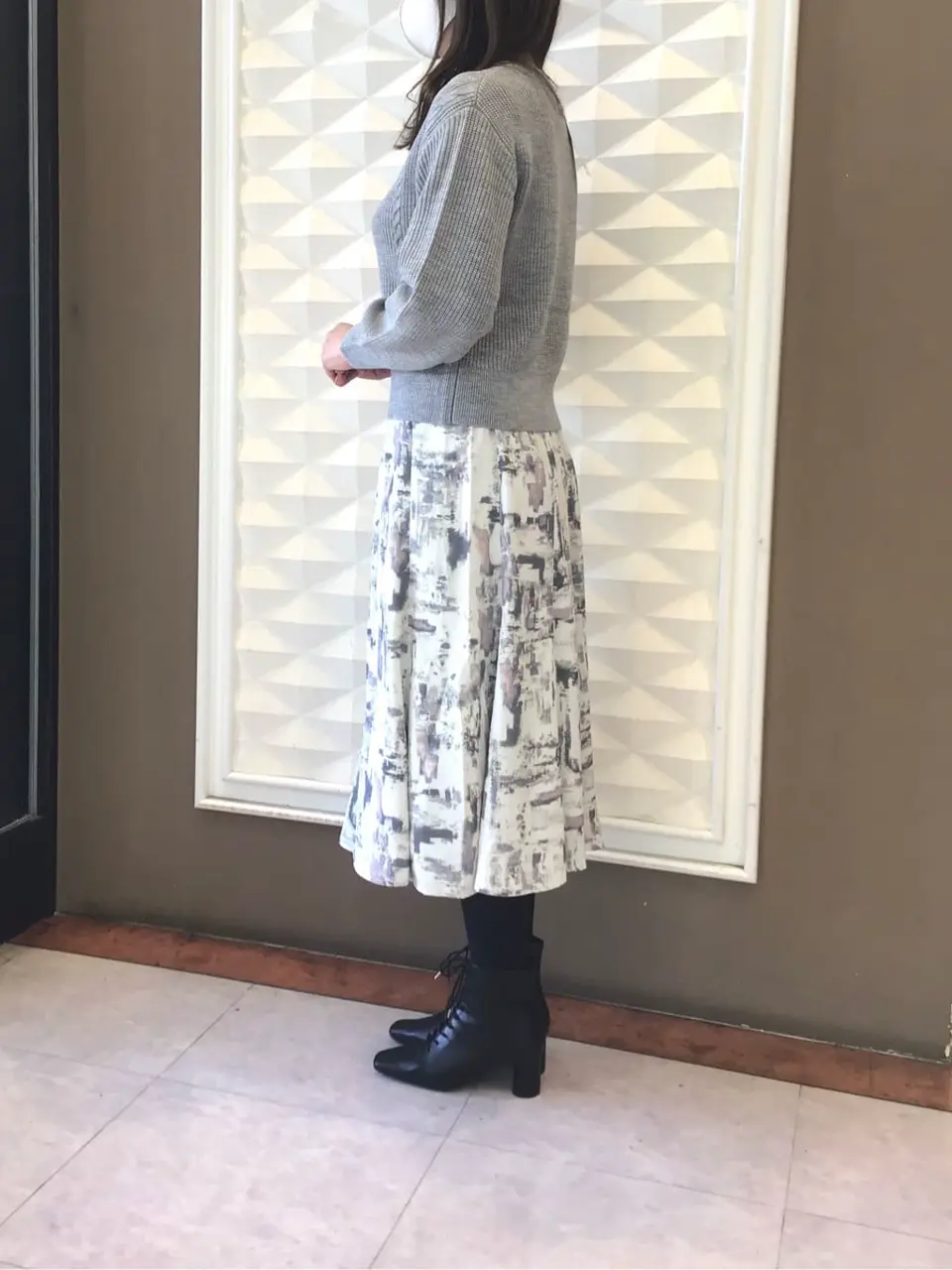 ANY SIS スタッフ コーディネート画像