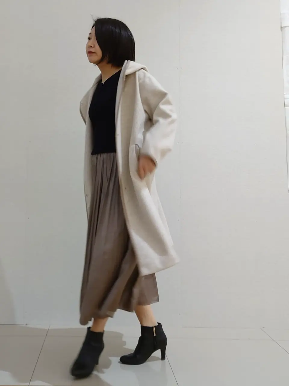 ANY SIS スタッフ コーディネート画像