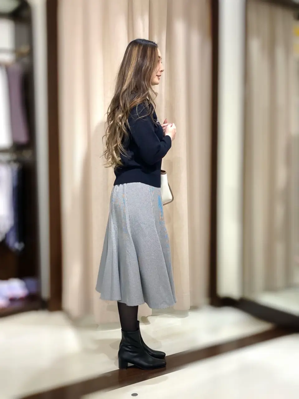 ANY SIS STAFF コーディネート画像