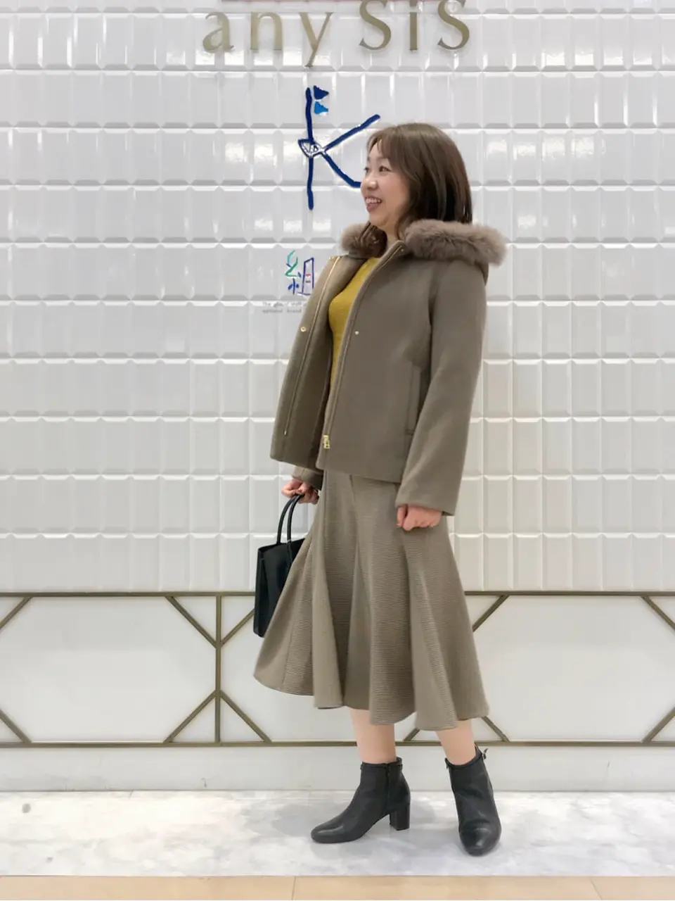 ANY SIS 中山 コーディネート画像