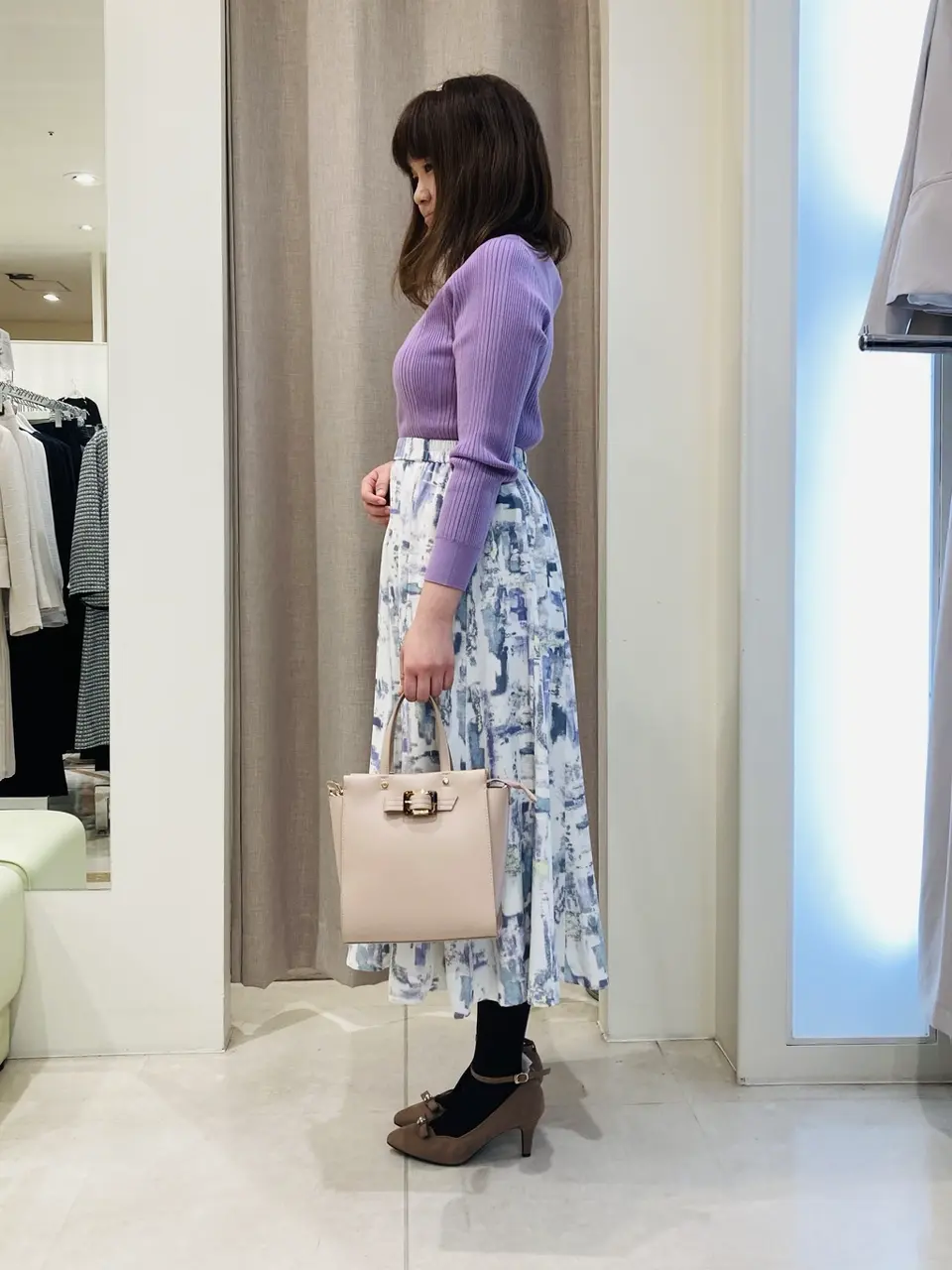 ANY SIS 川根　彩 コーディネート画像