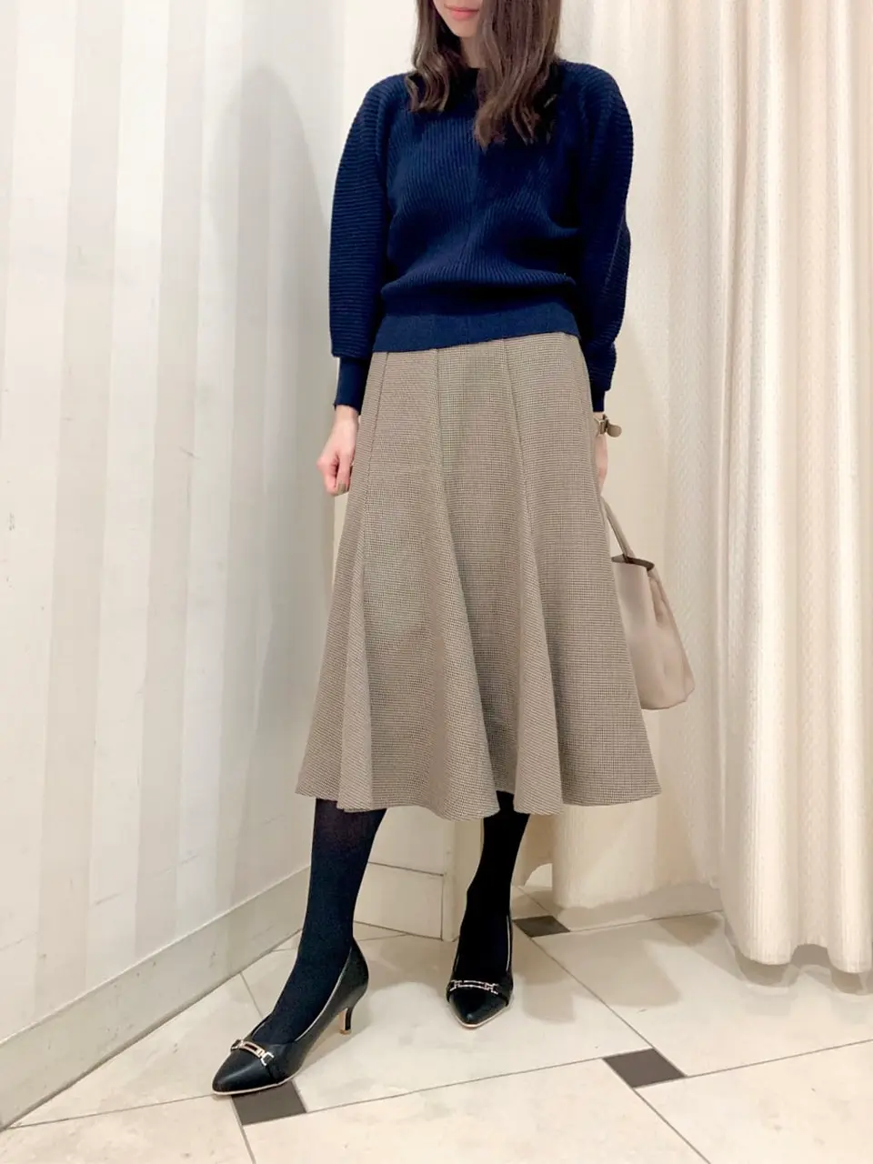 ANY SIS 金井 コーディネート画像